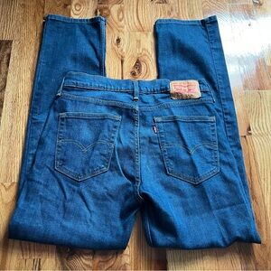 Levi’s 514 jeans
